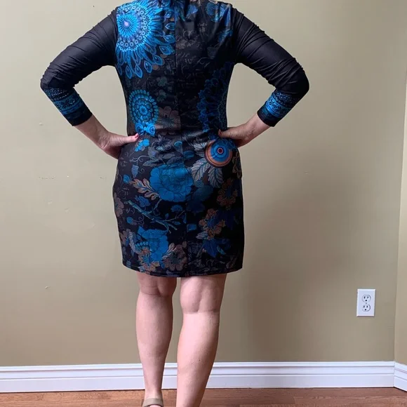 Med Tricotto dress - Picture 3 of 5